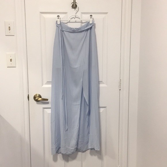 Light blue wrap skirt - Picture 1 of 3